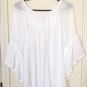 Off the shoulder white blouse- princes sleeves